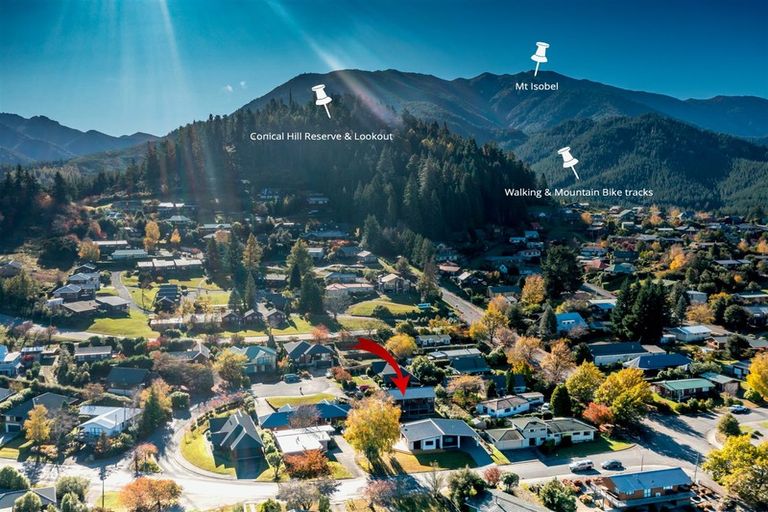 Photo of property in 5 Bellbird Place, Hanmer Springs, 7334