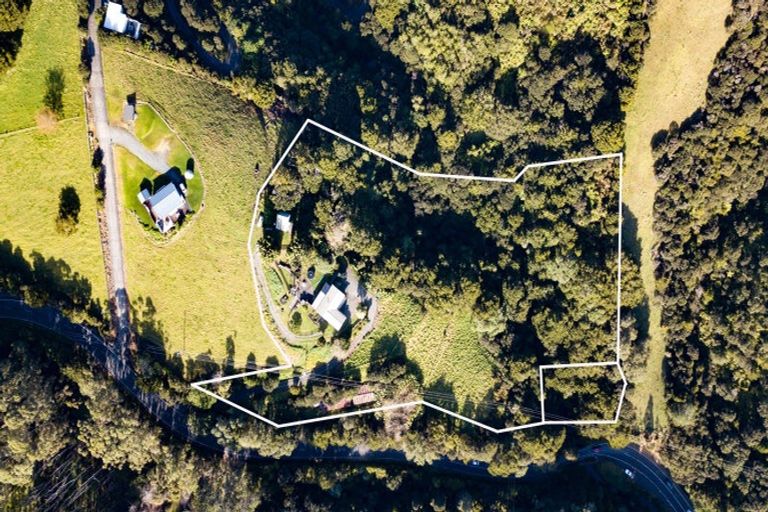 Photo of property in 968 Cove Road, Waipu, 0582