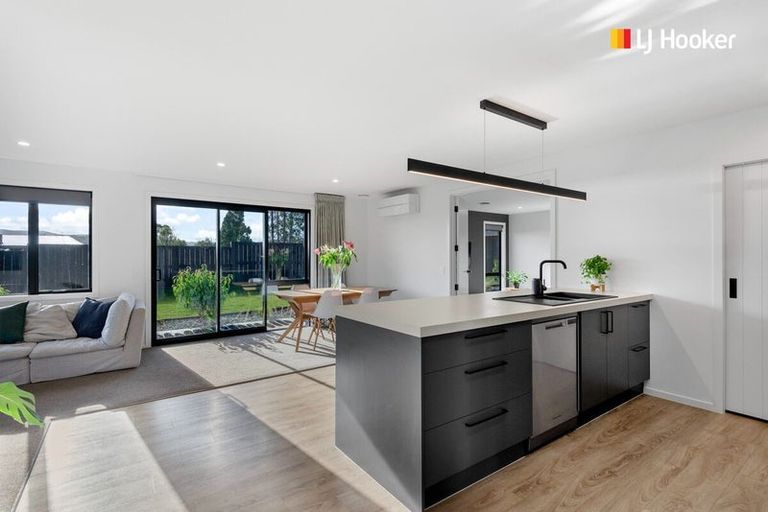 Photo of property in 9 Paterson Road, Mosgiel, 9092