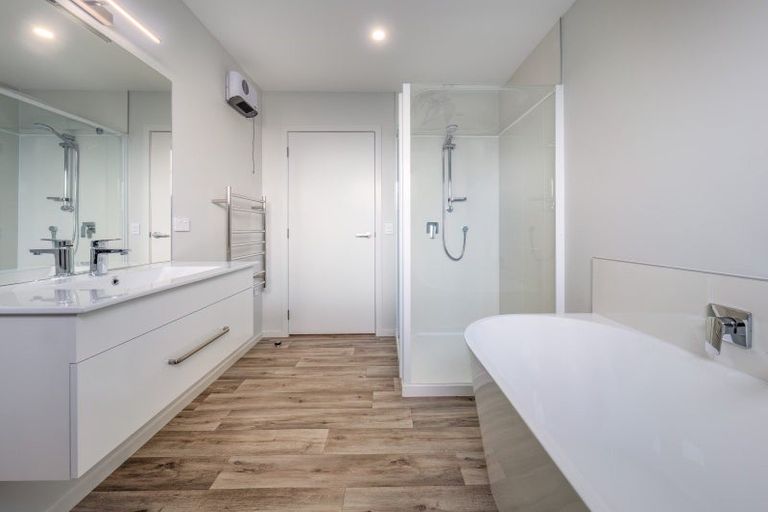 Photo of property in Northlake, 27 Malvern Road, Wanaka, 9305