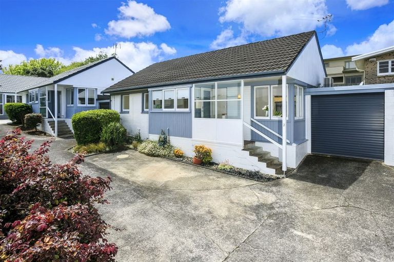 Photo of property in 2/7 Richards Avenue, Forrest Hill, Auckland, 0620