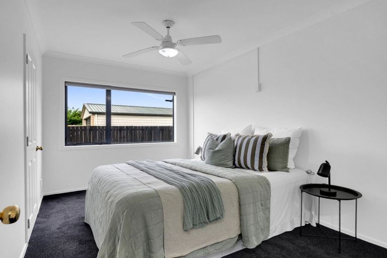 Photo of property in 8 Harvard Court, Melville, Hamilton, 3206