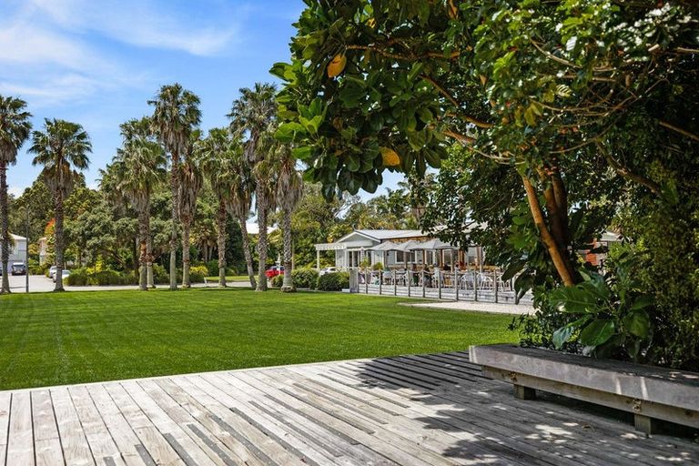 Photo of property in 73 Parkside Drive, Orewa, 0931