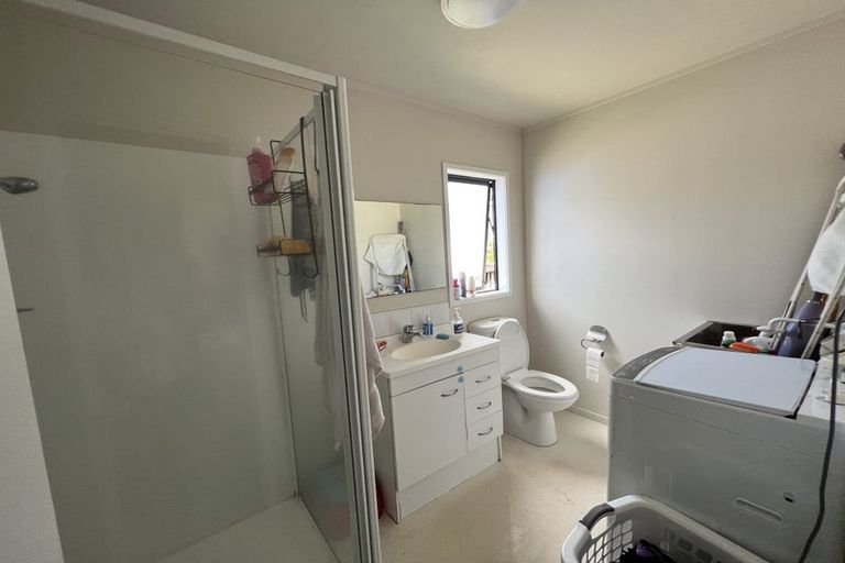 Photo of property in 23 Hindmarsh Street, Henderson, Auckland, 0612