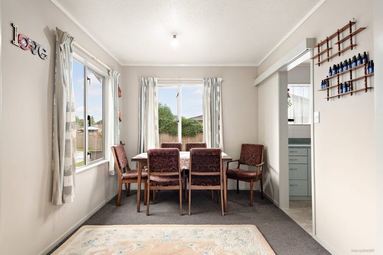 Photo of property in 6 Olive Place, Nawton, Hamilton, 3200