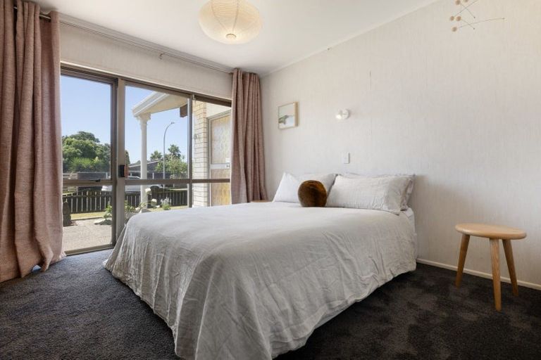 Photo of property in 19 Gobray Crescent, Mount Maunganui, 3116