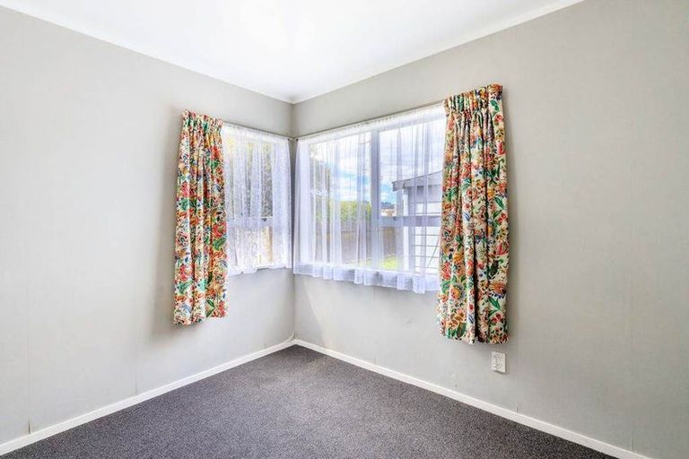 Photo of property in 124a Clevedon Road, Papakura, 2110