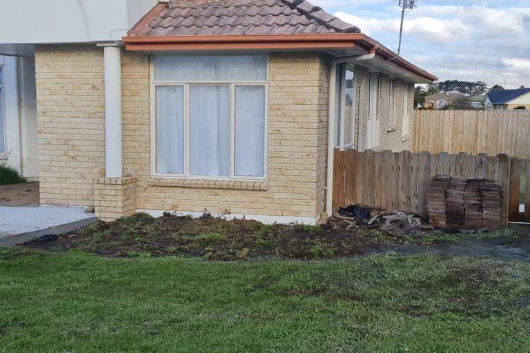 Photo of property in 39 Fernbrook Close, Burswood, Auckland, 2013