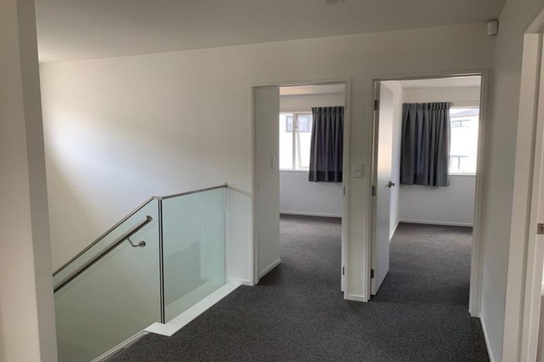 Photo of property in 64 Craigs Way, Hobsonville, Auckland, 0616