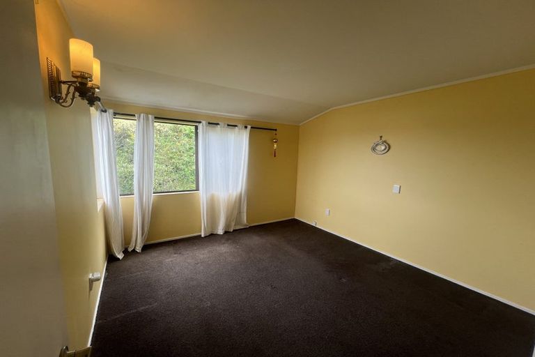 Photo of property in 179 West Harbour Drive, West Harbour, Auckland, 0618