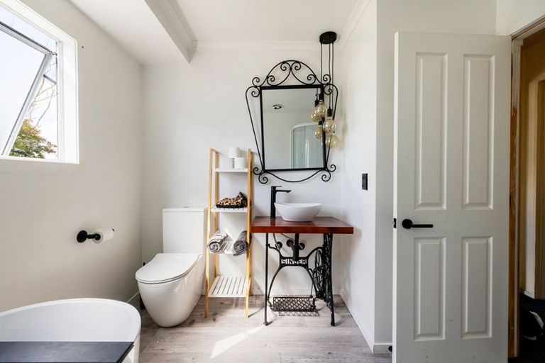 Photo of property in 15 Reeves Close, Fairview Downs, Hamilton, 3214