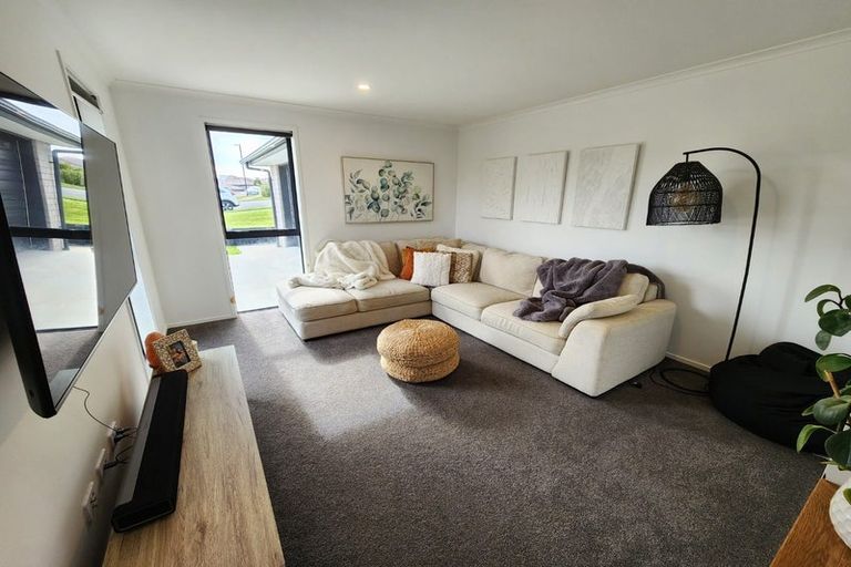 Photo of property in 12 Wingfield Road, Pokeno, 2402