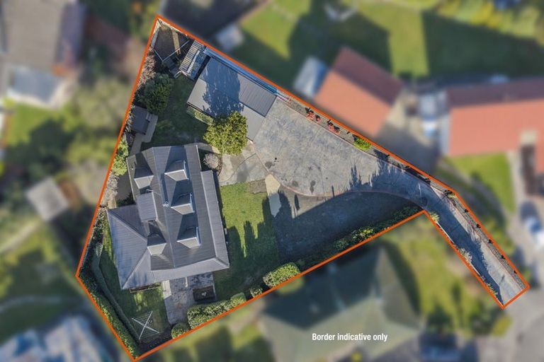 Photo of property in 10 Luxton Place, Rangiora, 7400