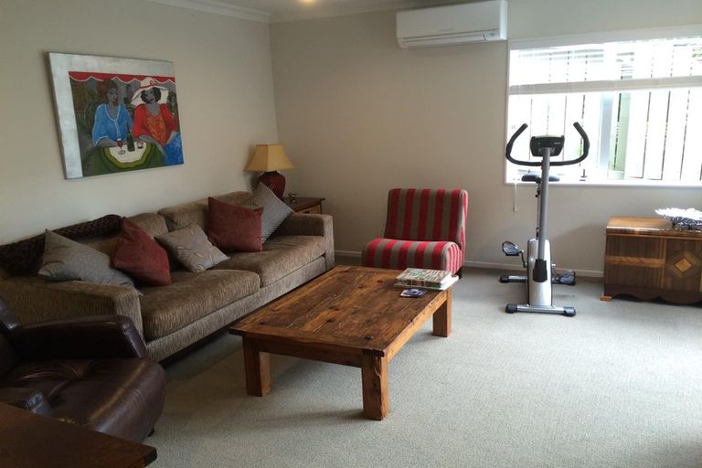 Photo of property in 30b Rita Street, Mount Maunganui, 3116