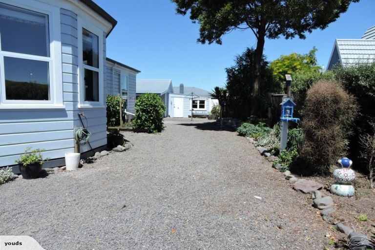 Photo of property in 46 Higginson Street, Otane, 4202