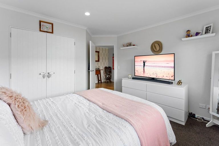 Photo of property in 8 Moy Place, Otaki, 5512