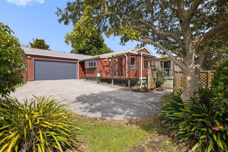Photo of property in 37 Cameron Road, Te Puke, 3119