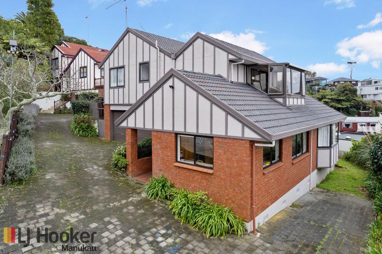 Photo of property in 1/52 Haseler Crescent, Howick, Auckland, 2014