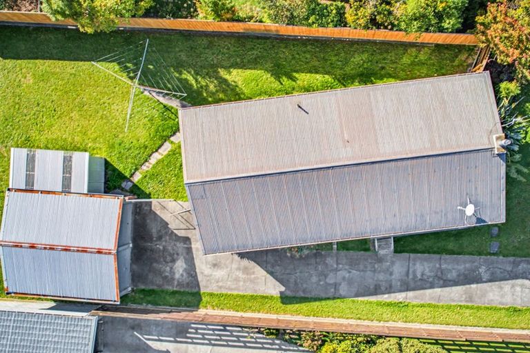 Photo of property in 37 Kimberley Grove, Westbrook, Palmerston North, 4412