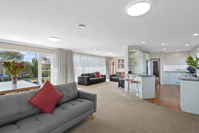 Photo of property in 1 Santa Rosa Avenue, Halswell, Christchurch, 8025