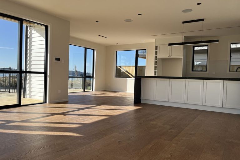 Photo of property in 1 Turbine Way, Hobsonville, Auckland, 0616