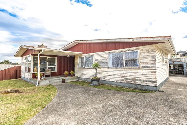 Photo of property in 6 Patete Place, Tawhero, Whanganui, 4501