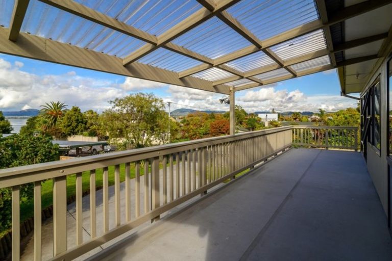 Photo of property in 2 Tatai Street, Koutu, Rotorua, 3010