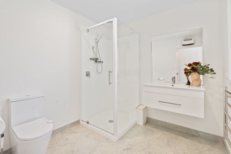 Photo of property in 100 Hagart-alexander Drive, Mosgiel, 9024