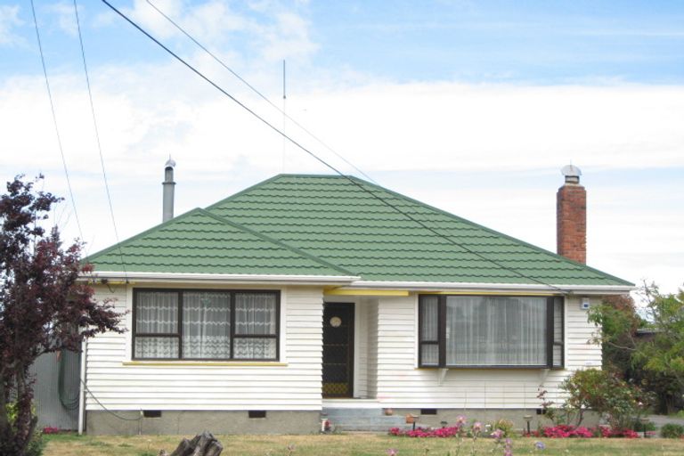 Photo of property in 52 Ottawa Road, Wainoni, Christchurch, 8061