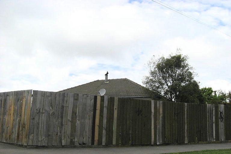 Photo of property in 30 Earnslaw Crescent, Bryndwr, Christchurch, 8053