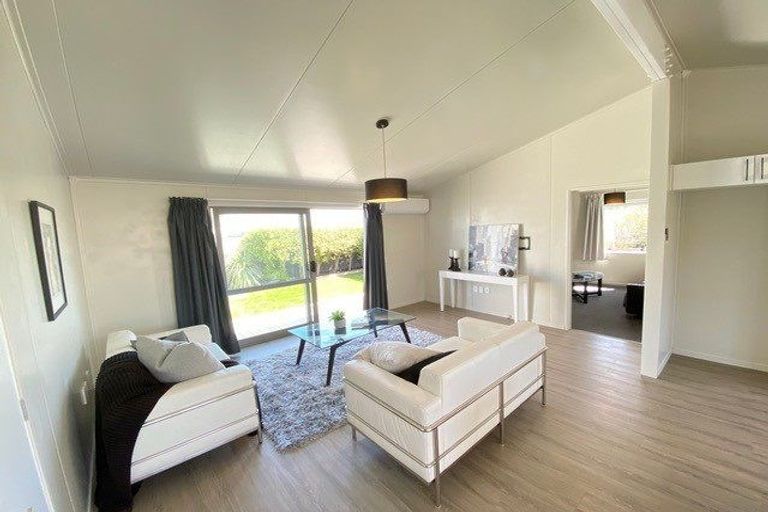 Photo of property in 3 Kingsbridge Drive, Burwood, Christchurch, 8083