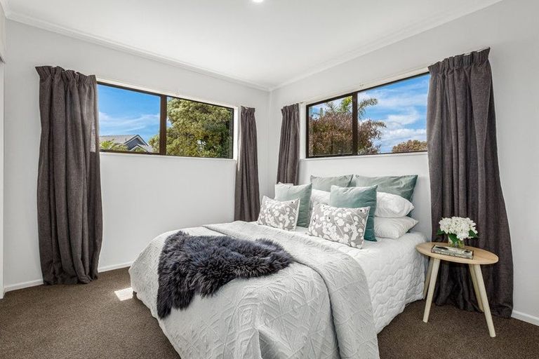 Photo of property in 5 Waiheke Street, Waikanae Beach, Waikanae, 5036