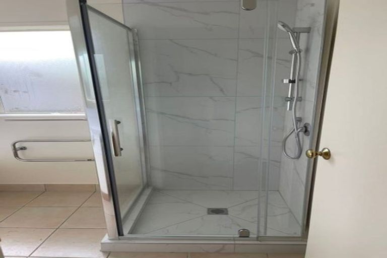 Photo of property in 53 Robin Brooke Drive, Flat Bush, Auckland, 2019