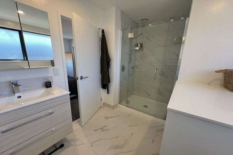 Photo of property in 61 Wingate Street, Redwood, Christchurch, 8051