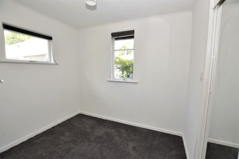 Photo of property in 5b Kotare Street, Hilltop, Taupo, 3330