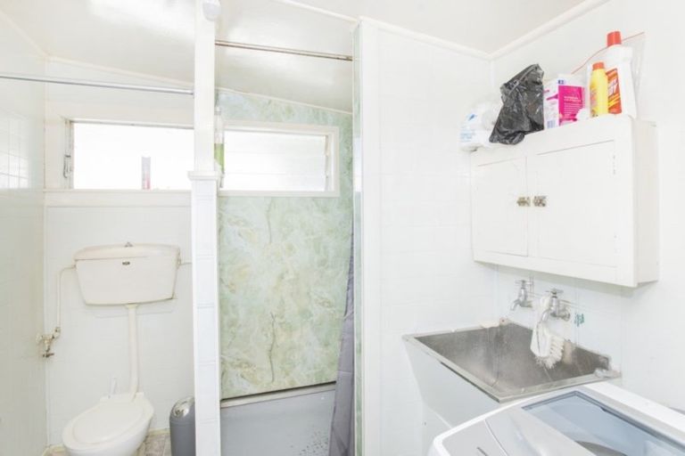 Photo of property in 4 Tolerton Avenue, Elgin, Gisborne, 4010