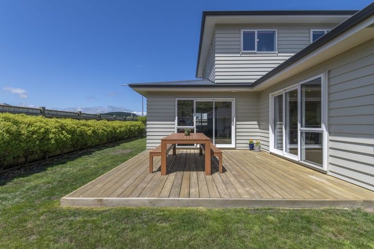 Photo of property in 4 Foxham Terrace, Churton Park, Wellington, 6037