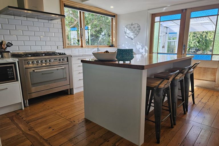 Photo of property in 25 Tainui Street, Somerfield, Christchurch, 8024