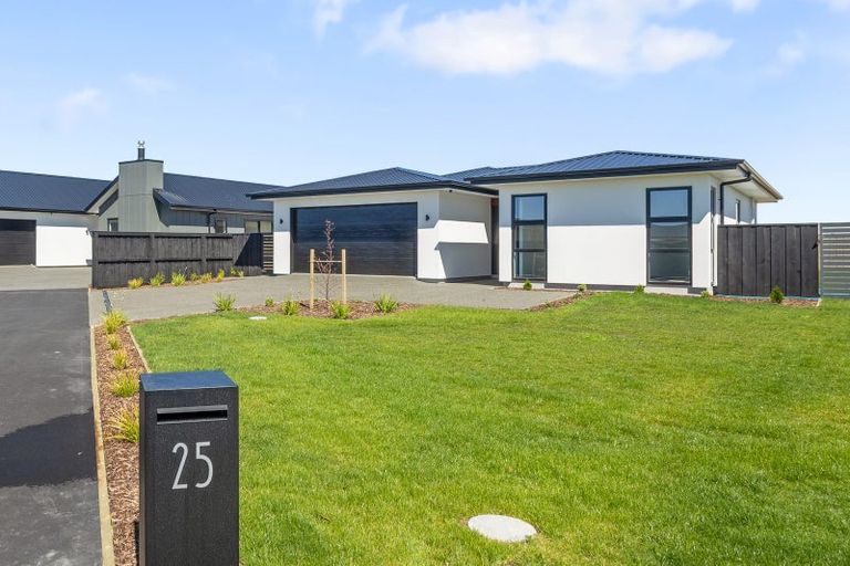 Photo of property in 25 Longfields Road, Lincoln, 7608