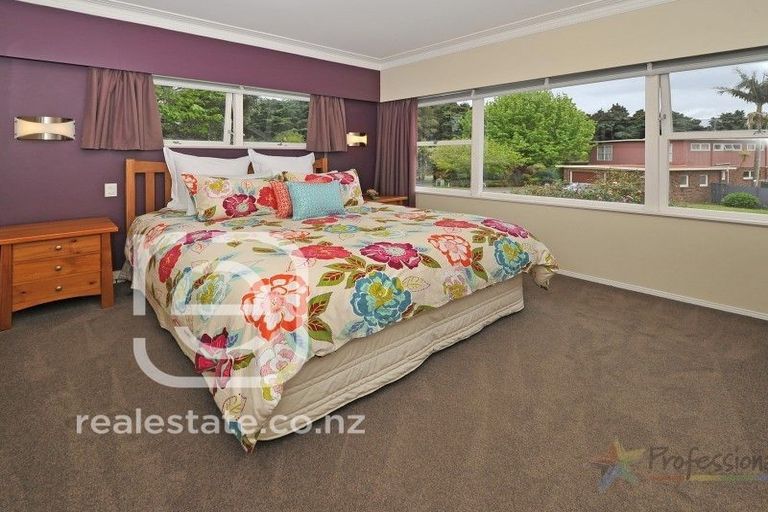 Photo of property in 7 Iorangi Place, Hillpark, Auckland, 2102