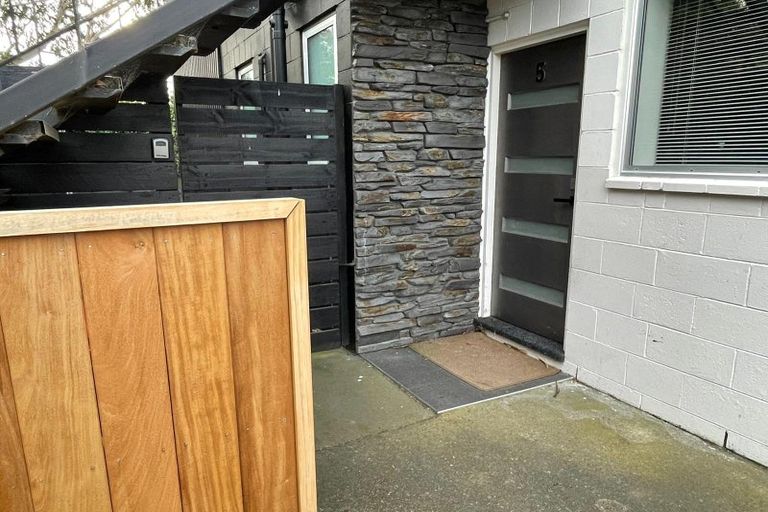 Photo of property in 5/27 Brockworth Place, Riccarton, Christchurch, 8011