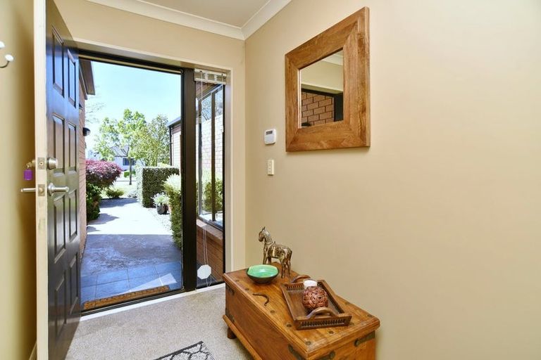 Photo of property in 20 The Stables, Woodend, 7610