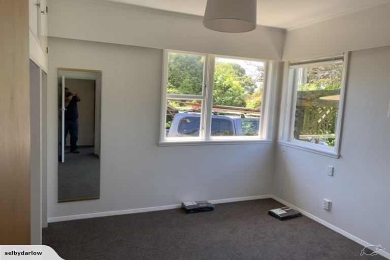 Photo of property in 10 Toenga Road, Pukerua Bay, 5026