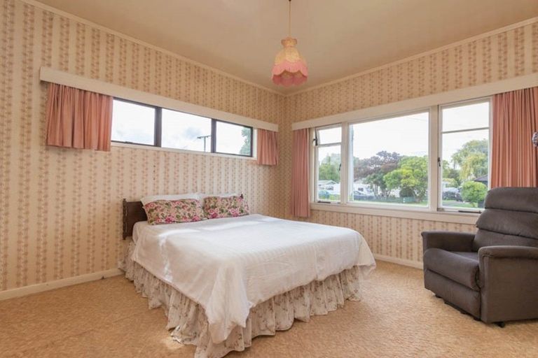 Photo of property in 42 Station Road, Paeroa, 3600