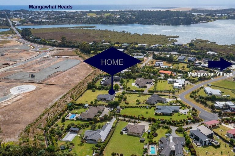 Photo of property in 12c Sunlea Lane, Mangawhai, 0505