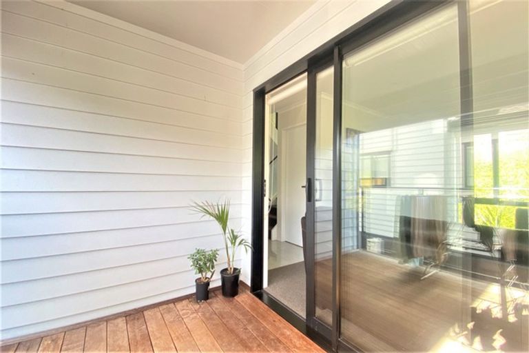 Photo of property in 10c Malvern Road, Morningside, Auckland, 1022
