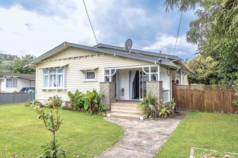 Photo of property in 22 Lewis Avenue, Aramoho, Whanganui, 4500