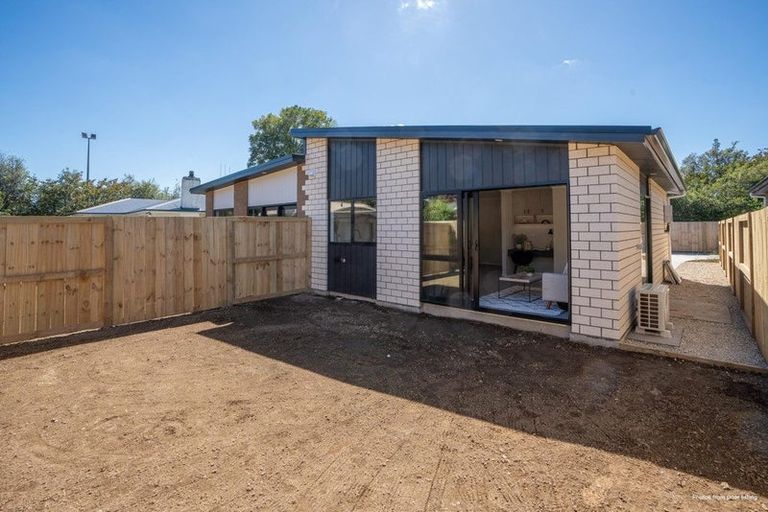 Photo of property in 4/22 Dalgliesh Avenue, Forest Lake, Hamilton, 3200