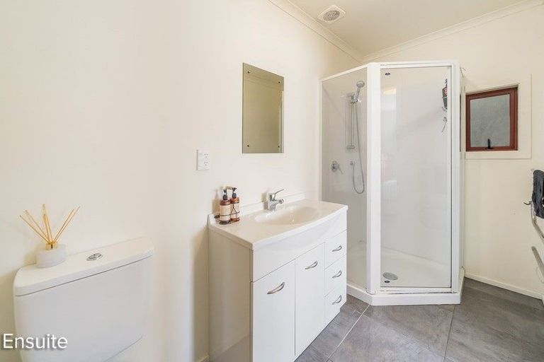 Photo of property in 1010a Fergusson Drive, Clouston Park, Upper Hutt, 5018