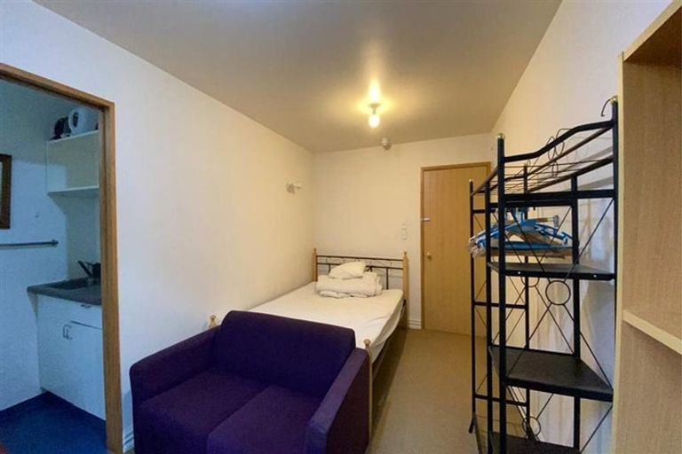 Photo of property in 1/63 Queen Street, North Dunedin, Dunedin, 9016